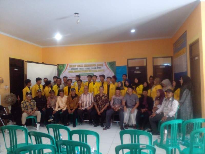 Penutupan Mahasiswa KKN STIA NH Malingping berasama Akademisi dan aparatur pemeintahan Kecamatan Cihara Sabtu (22-02-2025)