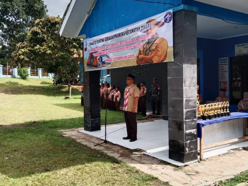 Hari pandu ke-168 Kwaran Cihara, Sekmat Kec. Cihara, Eri ERI Ahmad Patoni, SP, M.A sebagai insfektur Upacara, Minggu (23-02-2025) 